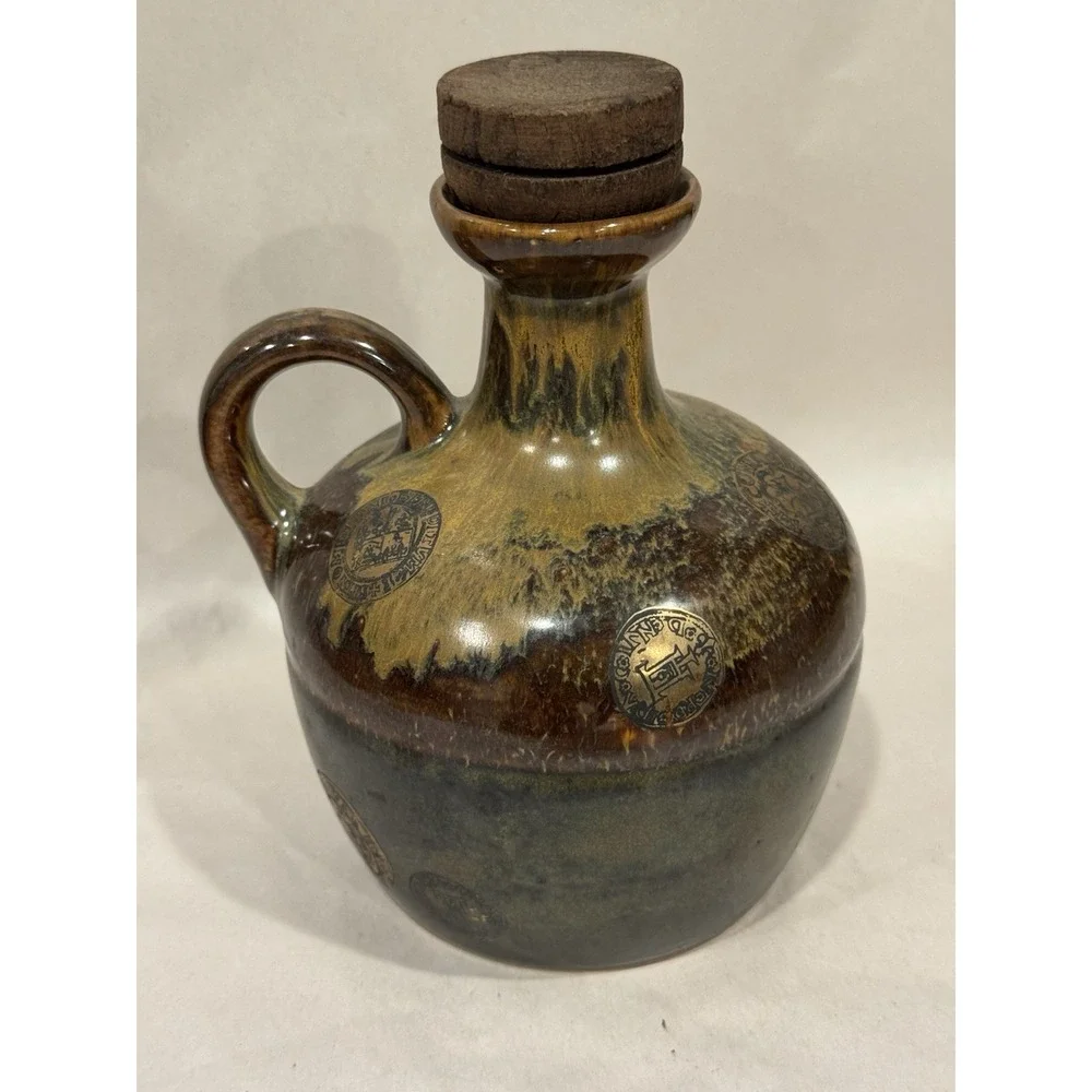 Aguardente Reserva Carvalho Ribeiro & Ferreira Empty Ceramic Bottle Wood Cork